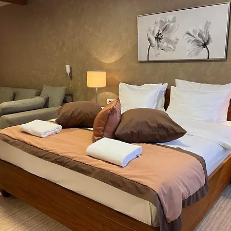 B137 & B027 - Vucko Appartement