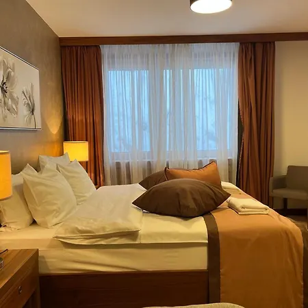 B137 & B027 - Vucko 4* Jahorina